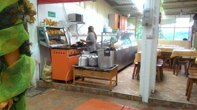 Typical cuisine on Monserrate - Monserrate 꼭대기의 전형적인 레스토랑