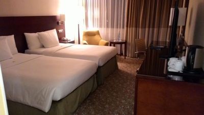 Courtyard by Marriott Duesseldorf Seestern - Room with double bed