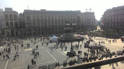 Piazza Duomo - 주변 테라스에서 본 광장