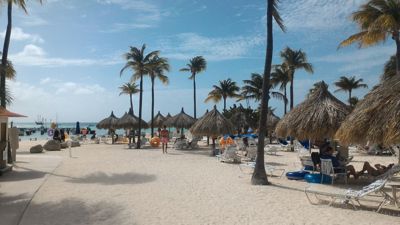 Aruba Marriott resort - Beach view