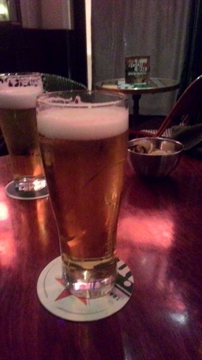 Le bouillon - 술집에있는 맥주