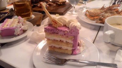 Starz Diner Hard Rock Hotel Pattaya - Cake with sugar guitar