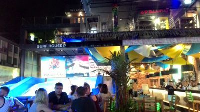 Surf House Patong - Surfing spot and bar