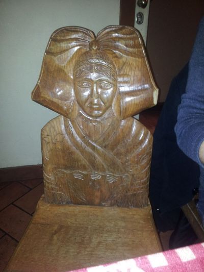 Le Tire-Bouchon, traditional alsacian food - Traditional chair in Le Tire Bouchon
