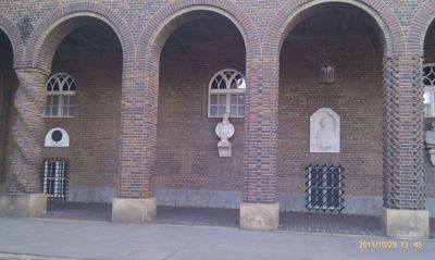 Szeged University - 대학 건물