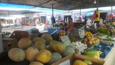 Zaliznyy port bazaar - Food market