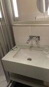 Mercure Hotel Duesseldorf Zentrum - Bathroom sink