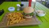 Dushi bagels and burgers - Cheeseburger and lemonade