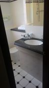 Mercure St. Albans The Noke - Bathroom